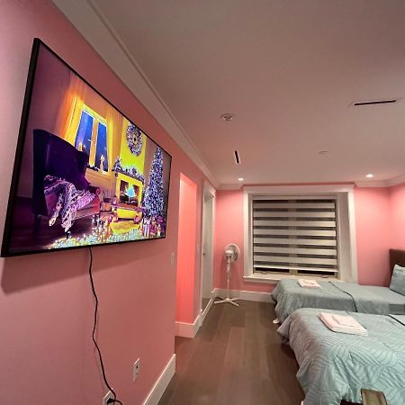 Milano Luxury Suites Vancouver Luaran gambar