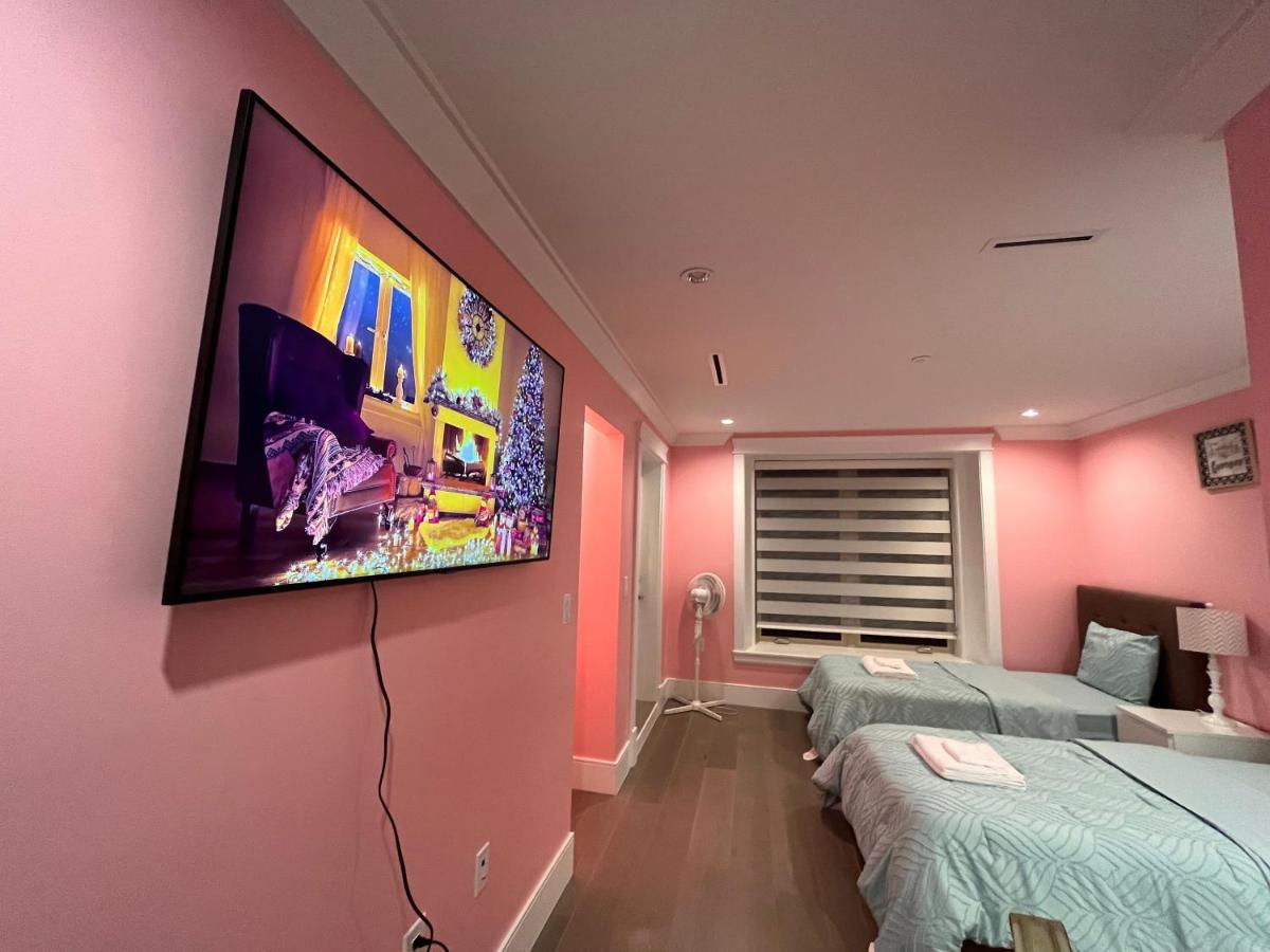 Milano Luxury Suites Vancouver Luaran gambar